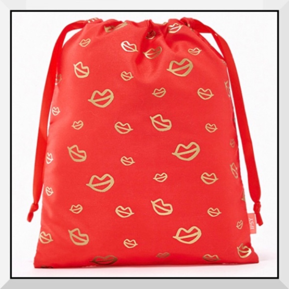 🌟 Free W/Cosmetic purchase or $4